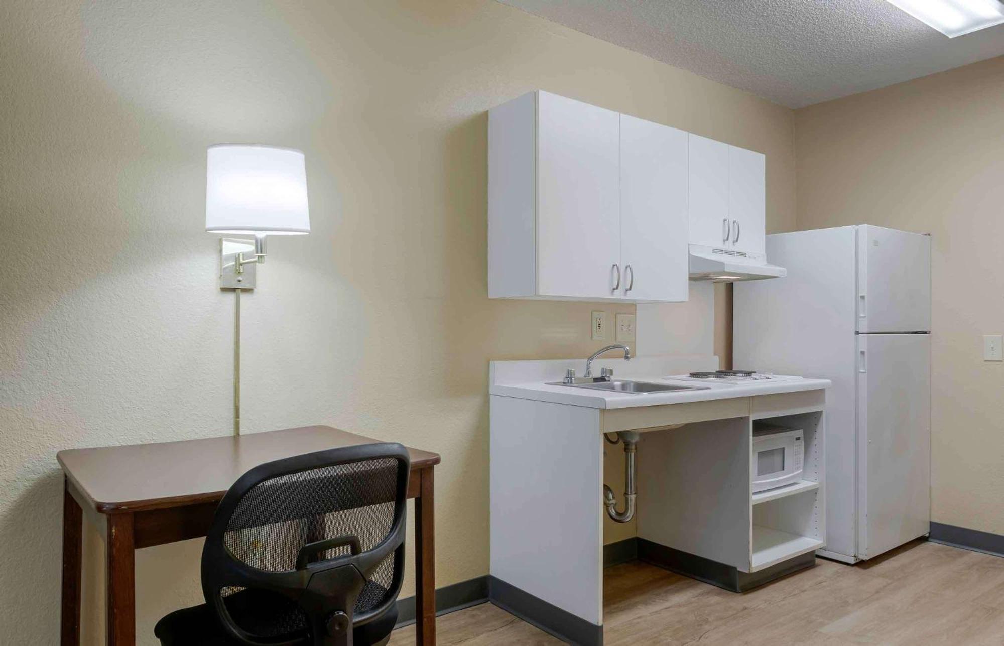 Extended Stay America Select Suites - Washington, Dc - Sterling - Dulles Exterior photo